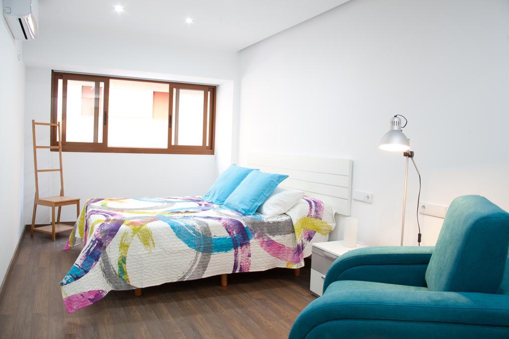 Color Suites Alicante Zimmer foto